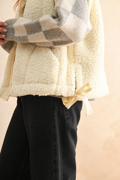 Teddy Fabric Utility Vest Jacket