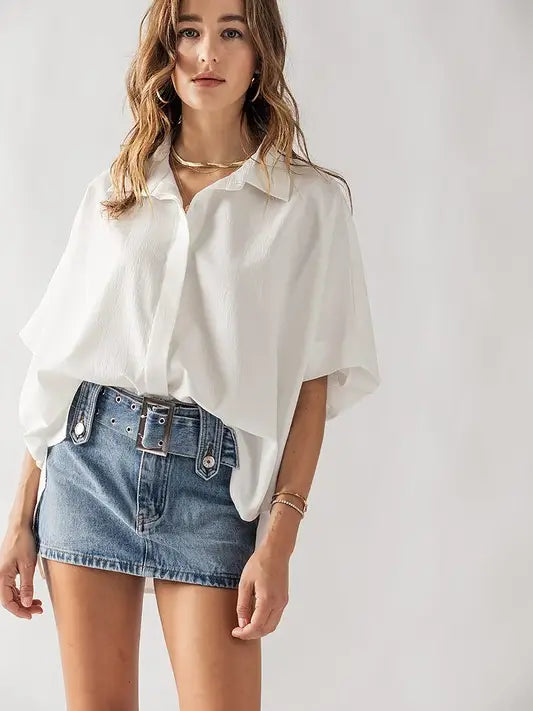 Relaxed Fit Hidden Placket Short Sleeve Shirt